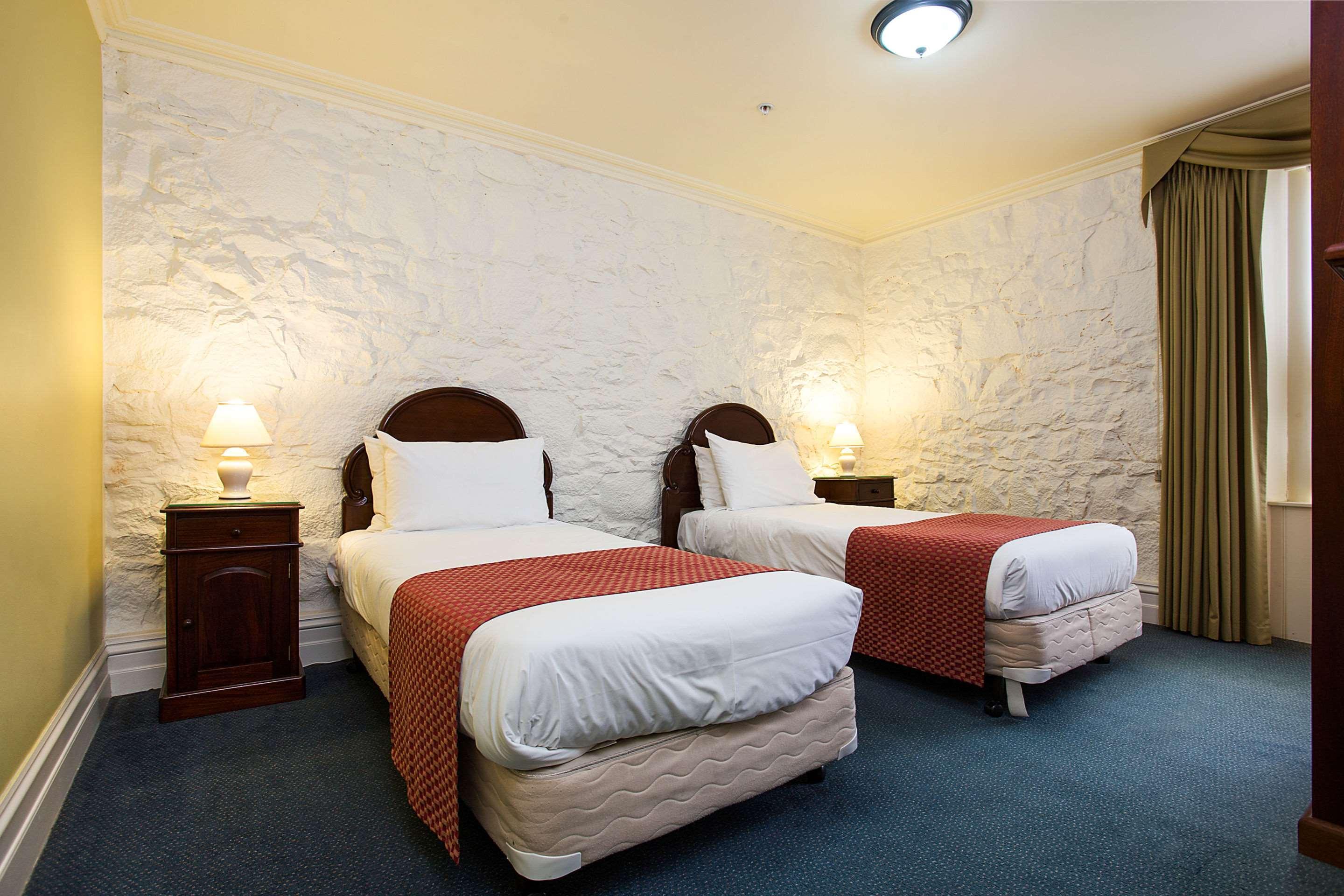 Quality Hotel Bentinck Portland Exterior photo